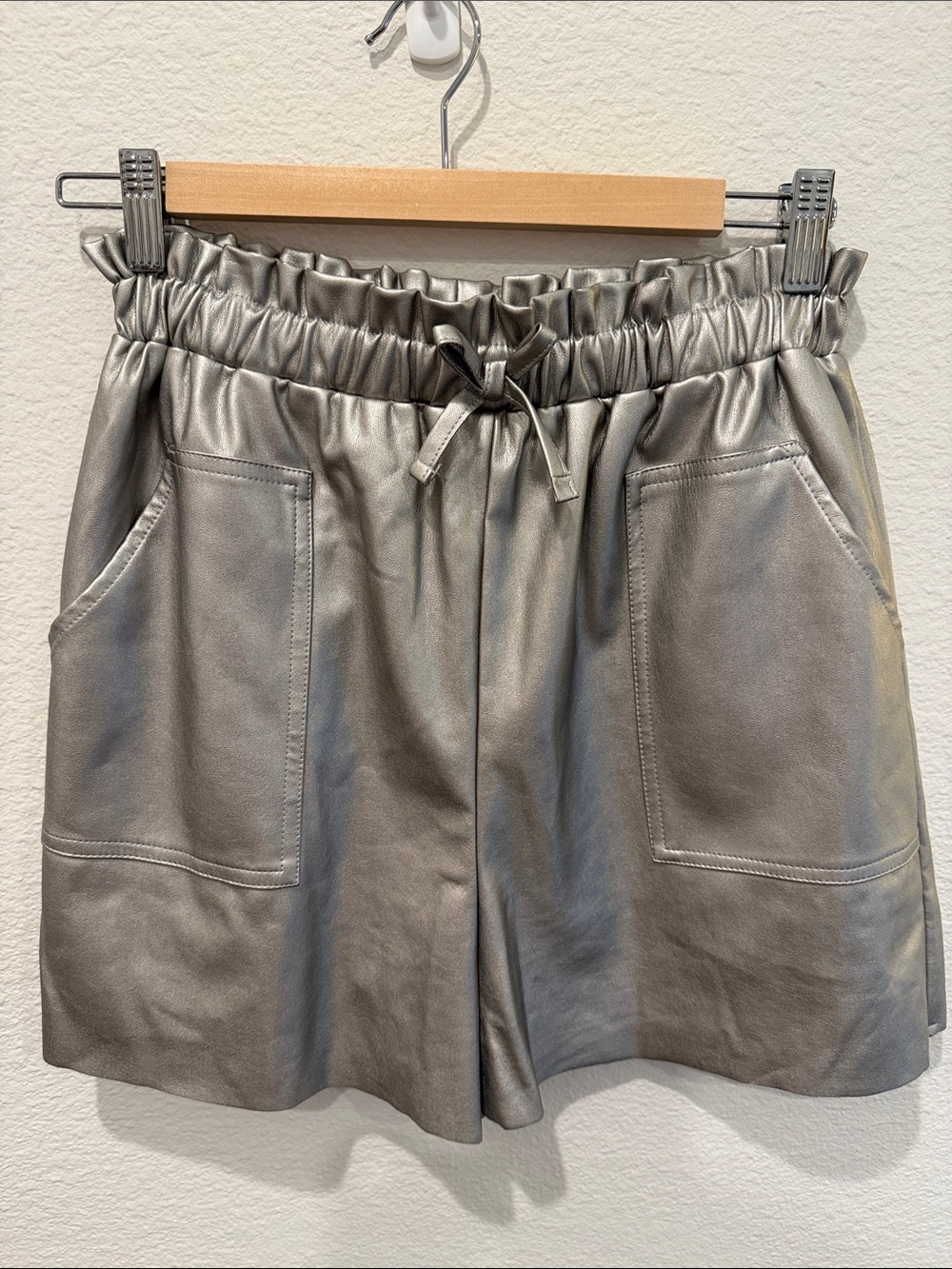 Mayoral Girls’ Metallic Silver Faux Leather Shorts Sz 16 - Picture 1 of 6